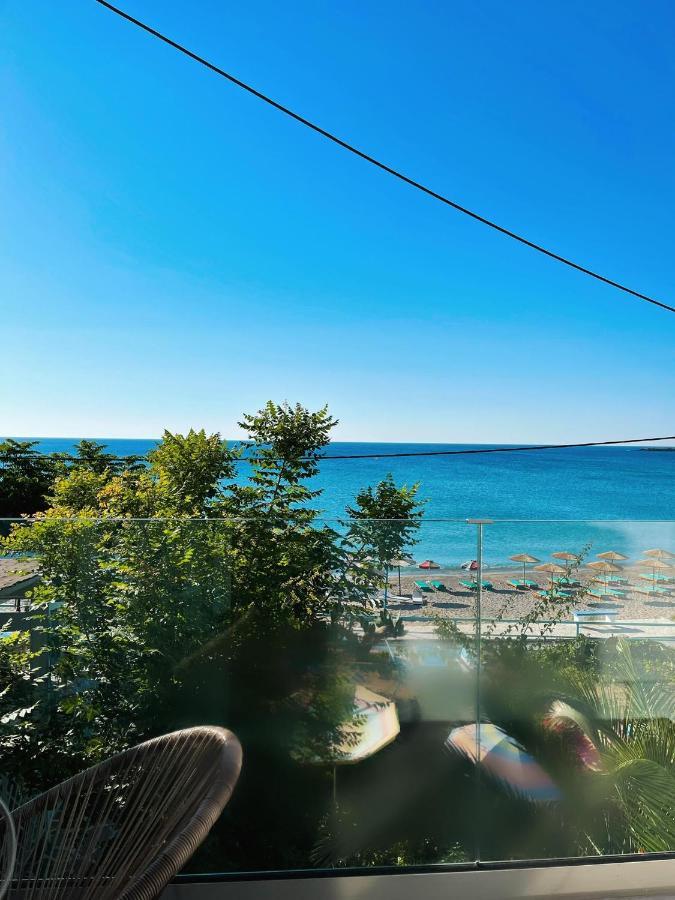 Delfini Beach Hotel & Suites Архангелос Экстерьер фото