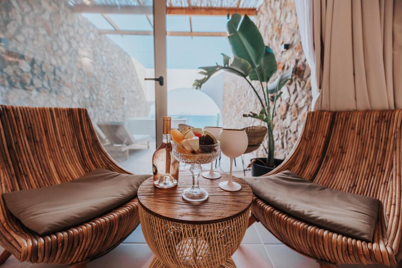 Delfini Beach Hotel & Suites Архангелос Экстерьер фото
